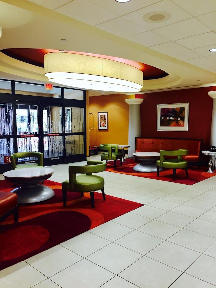 Hilton Garden Inn Los Angeles / Hollywood Exterior foto