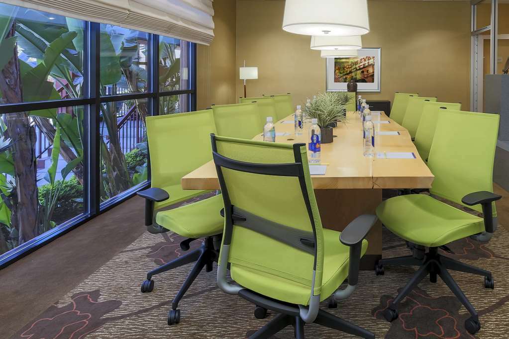 Hilton Garden Inn Los Angeles / Hollywood Einrichtungen foto